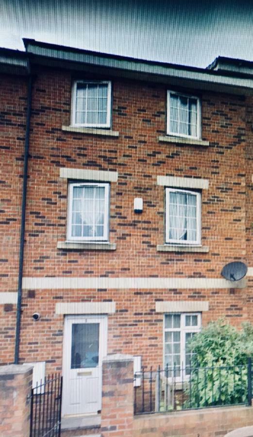 The Townhouse Newcastle公寓 外观 照片